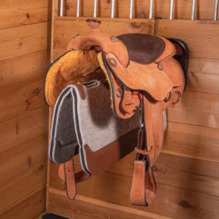 Easy-Up® Hook Over Saddle Rack With Pad Bar -Classic Equine Shop 42596 alt c