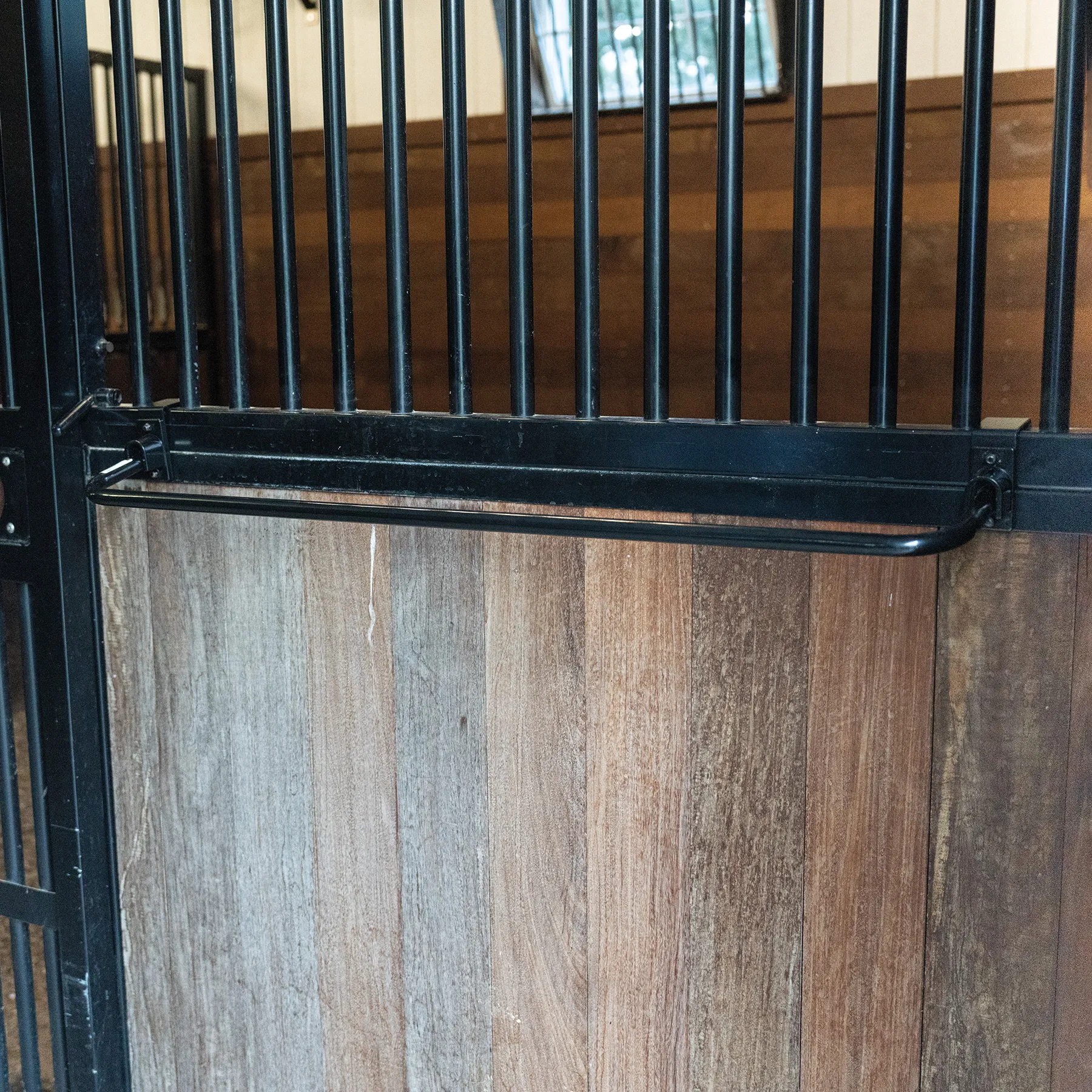 Easy-Up® Portable Collapsible Blanket Bar 1 Easy-Up® Portable Collapsible Blanket Bar